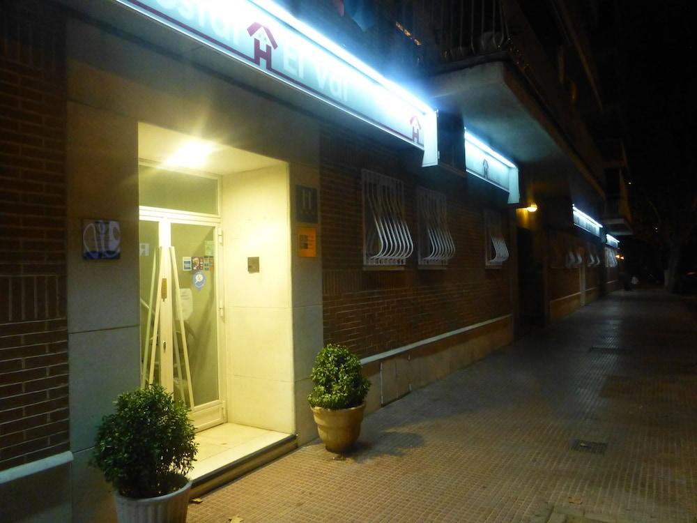 Hostal El Val Alcalá de Henares Esterno foto