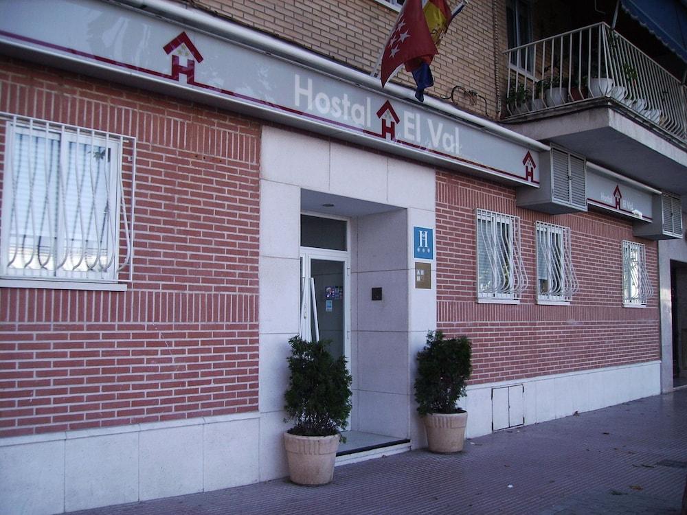 Hostal El Val Alcalá de Henares Esterno foto